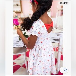 Girls size 6 - Wildflowers beautiful dress!!